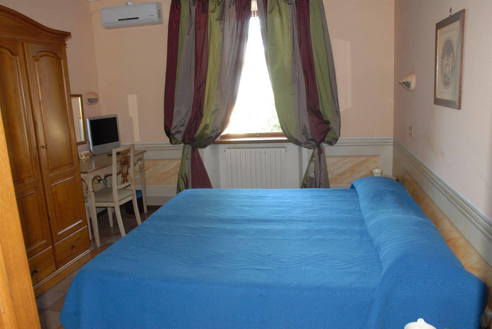 Hotel Il Panciolle Spoleto Esterno foto